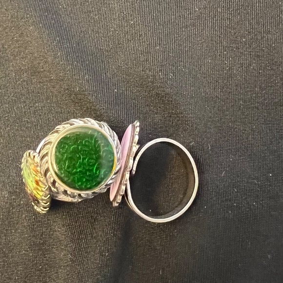 Rings - Picture 3 of 3